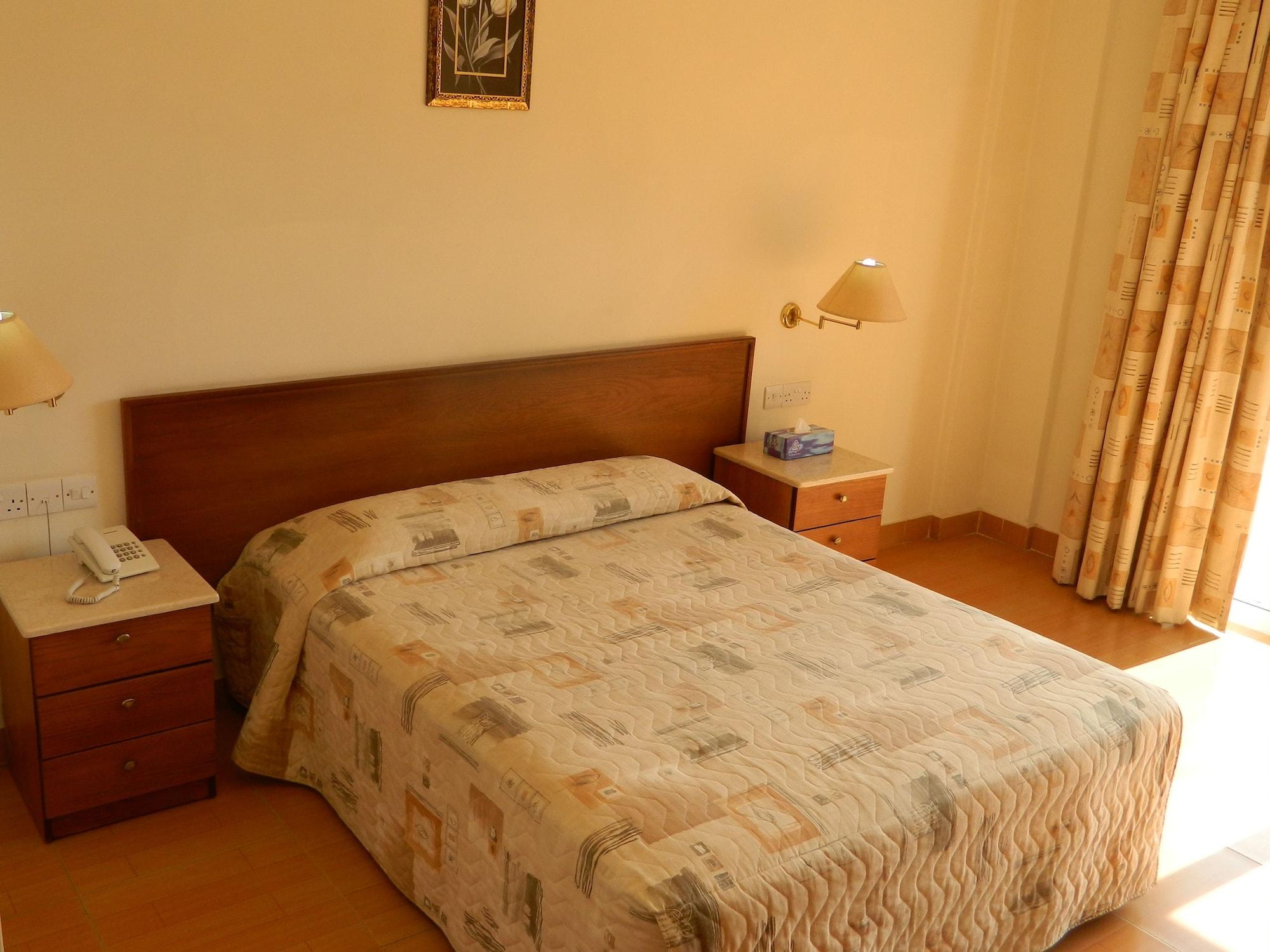 M. Moniatis Hotel Limassol Luaran gambar