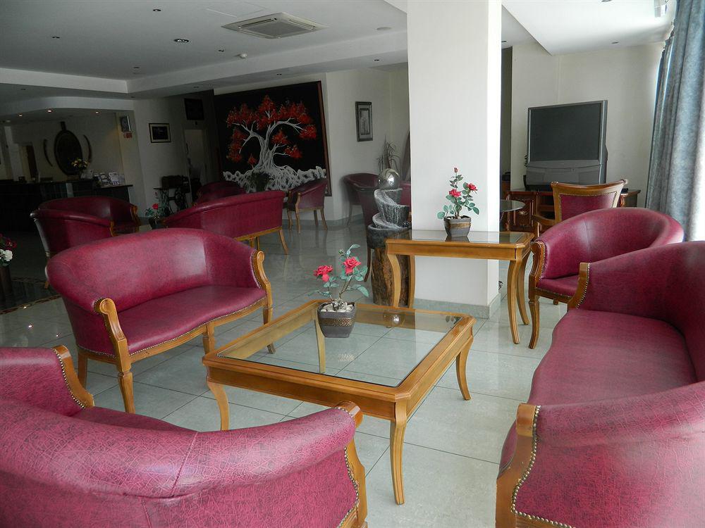 M. Moniatis Hotel Limassol Luaran gambar
